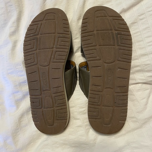 KEEN Leather Sandals - Picture 2 of 5